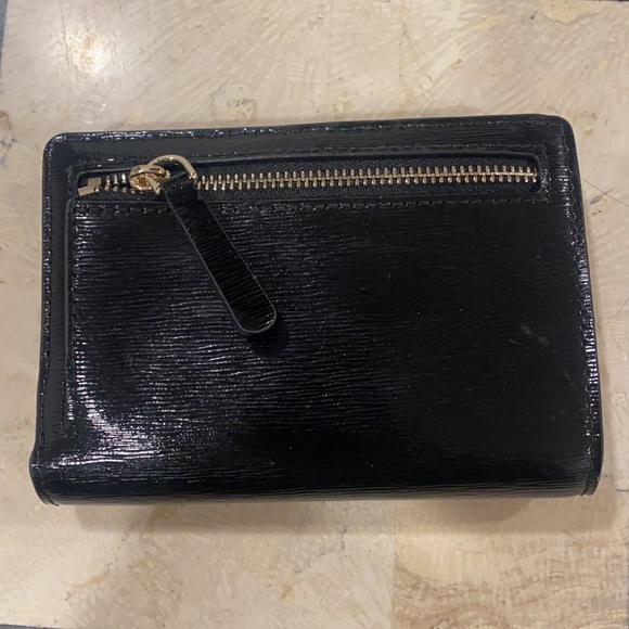 Kate Spade ♠️ Wallet - Picture 3 of 10